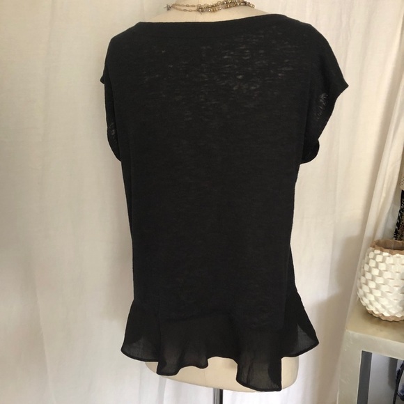 Women’s Banana Republic Sleeveless Top with cross over ruffle detail size S - Picture 5 of 7